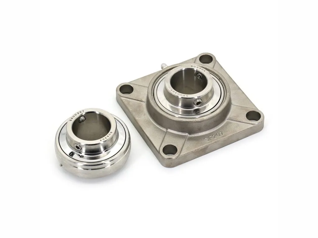 Gối đỡ UCF: Gối đỡ vuông inox cùng vòng bi bọc tháo rời bên cạnh