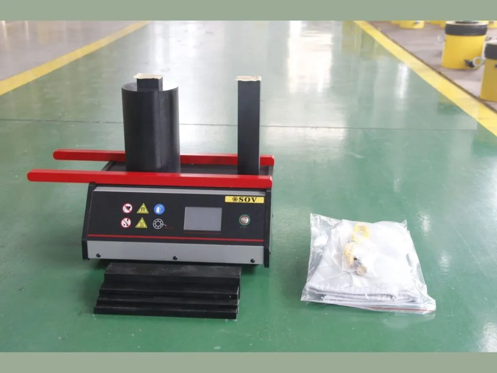 Máy gia nhiệt vòng bi: Máy gia nhiệt SOV đặt trong xưởng, thanh từ đỏ và túi phụ kiện